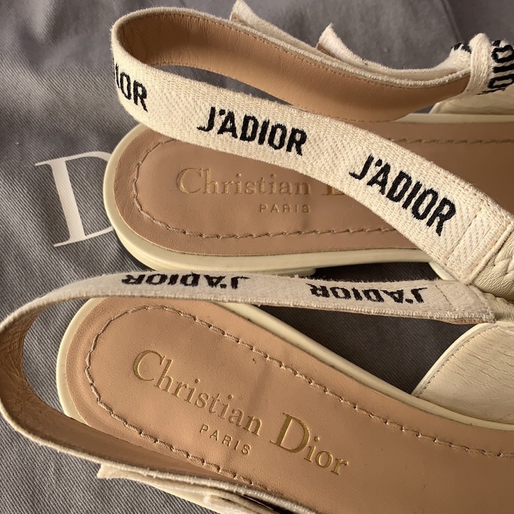 CHRISTIAN Dior J'adior Off White Slingback Flats⭐️ - Picture 1 of 11